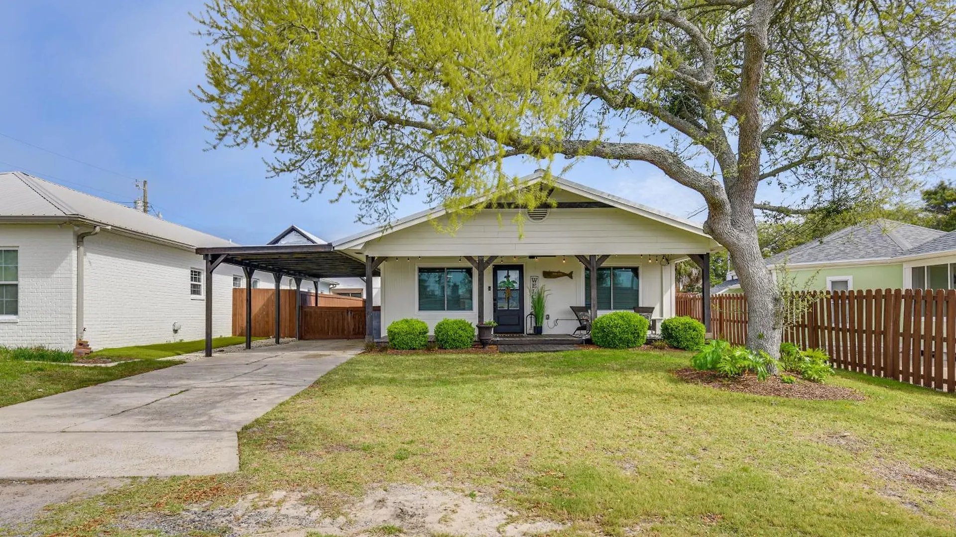 Panama City Beach Home With Private Pool And Gas Grill بنما سيتي بيتش